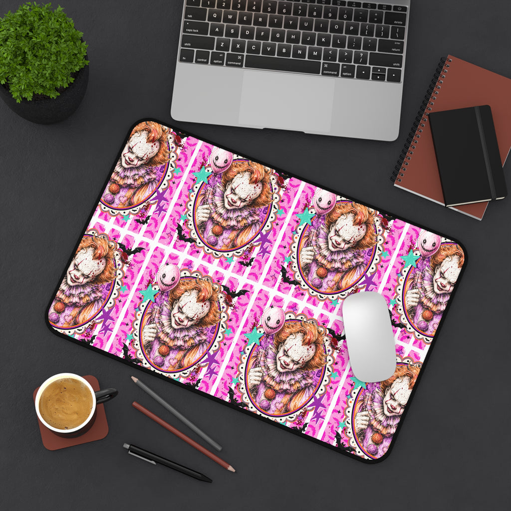 Creepy Clown Pink Pattern Desk Mat — Horror Gamer Mousepad