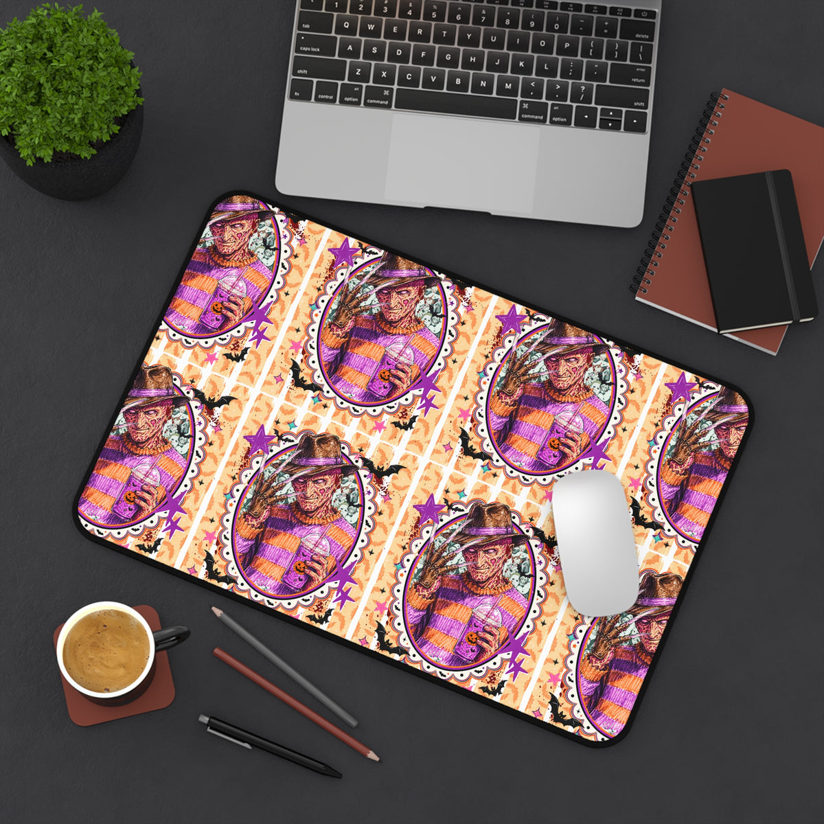 Freddy Krueger Pattern Desk Mat — Retro Horror Gaming Mouse Pad