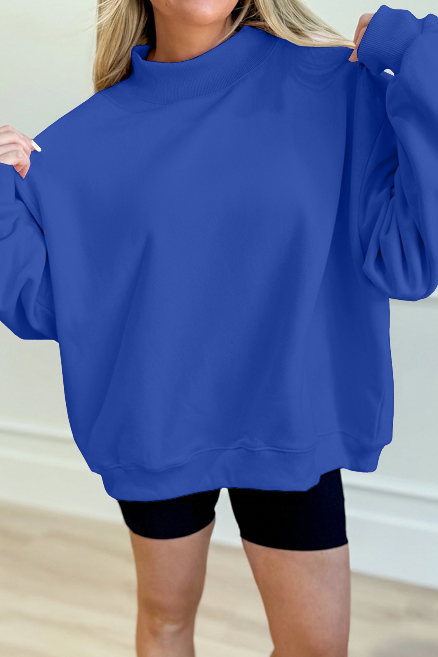 Womens Solid Color Oversized Mock Neck Sweatshirt